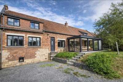 Maison - 143 m² - 7 pièces