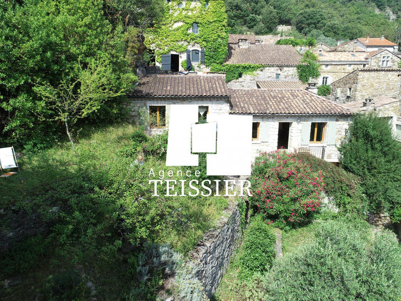 Maison - 118 m² - 3 pièces