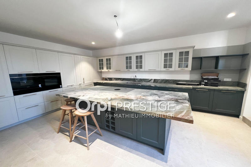 Maison chambre d'hôtes - 209 m² - 7 pièces