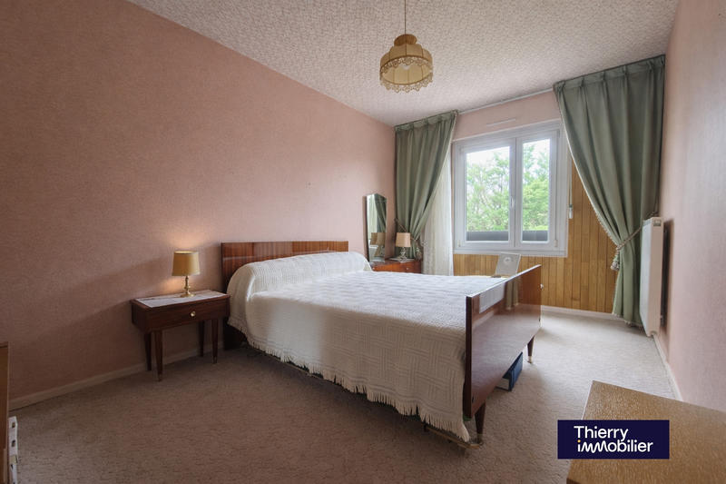 Appartement - 89 m² - 5 pièces