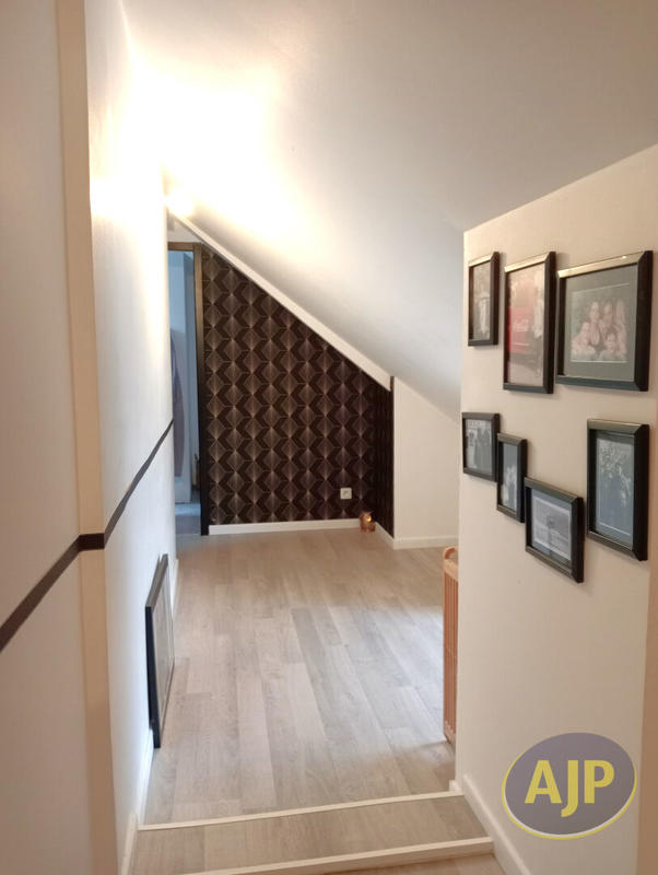 Maison - 87 m² - 4 pièces