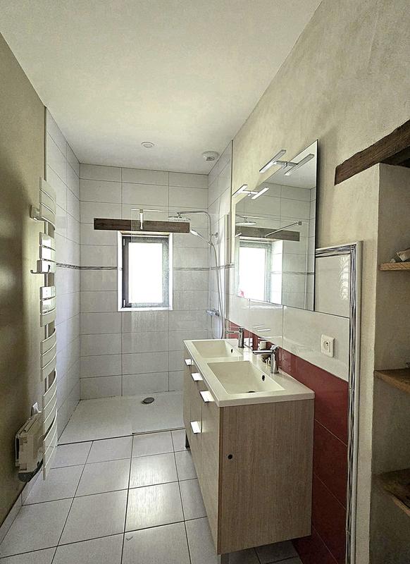 Maison ancienne - 170 m² - 7 pièces