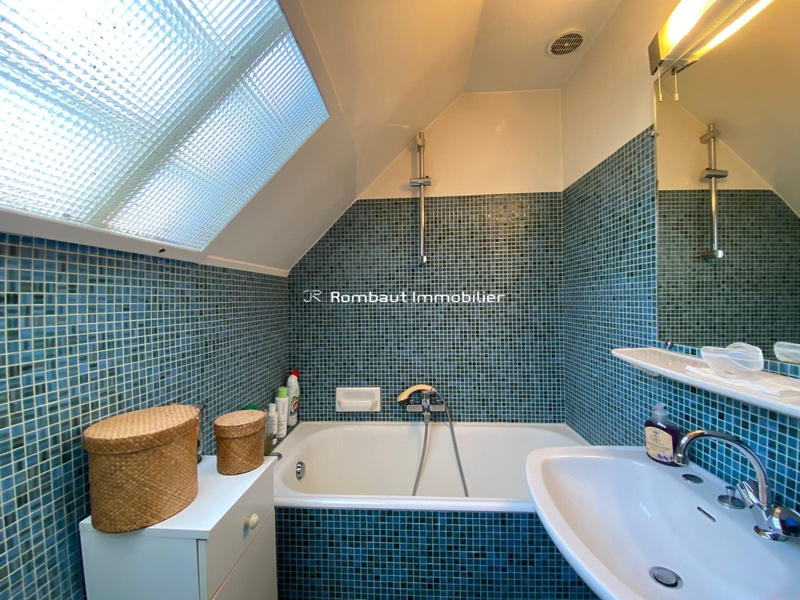 Maison - 191 m² - 9 pièces