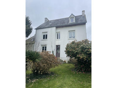 Maison - 135 m² - 8 pièces