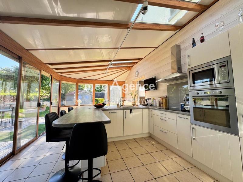 Maison - 131 m² - 6 pièces