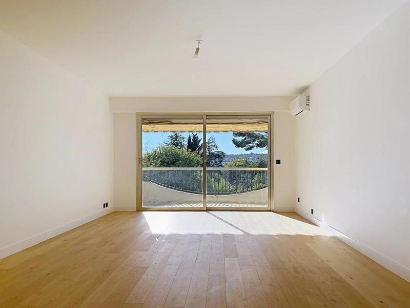 Appartement - 83 m² - 3 pièces