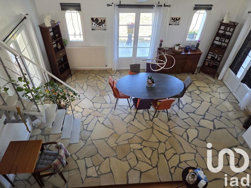 Maison - 174 m² - 6 pièces