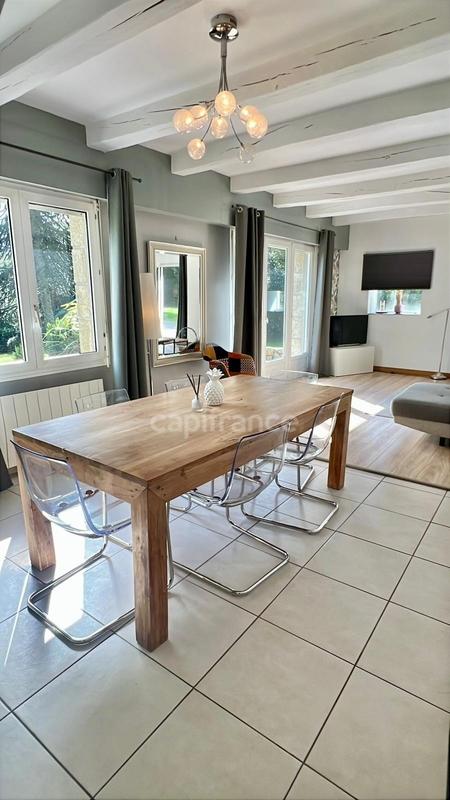 Maison - 173 m² - 6 pièces