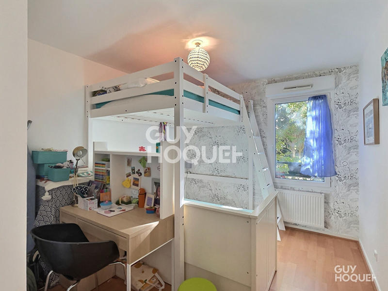 Appartement - 94 m² - 4 pièces