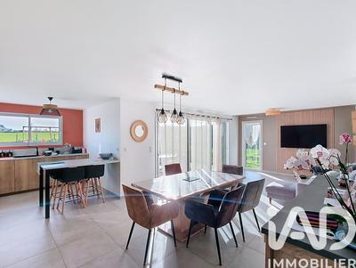 Maison - 126 m² - 5 pièces