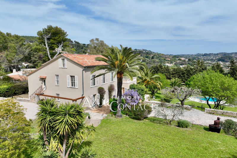 Maison - 277 m² - 7 pièces