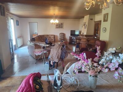 Maison - 140 m² - 6 pièces