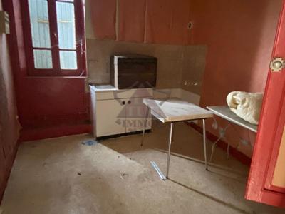 Maison - 201 m² - 9 pièces