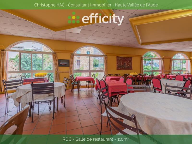 Maison - 670 m² - 13 pièces