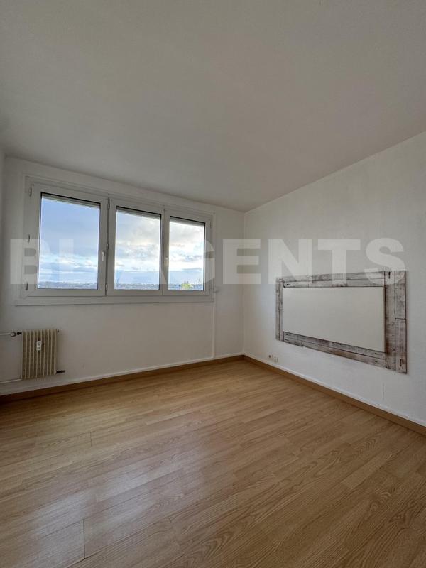 Appartement - 72 m² - 4 pièces