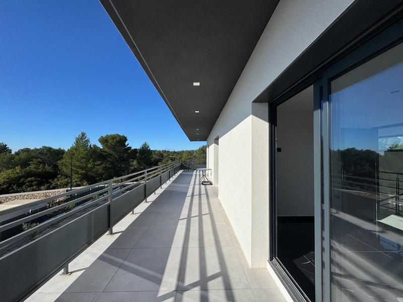 Maison - 190 m² - 6 pièces