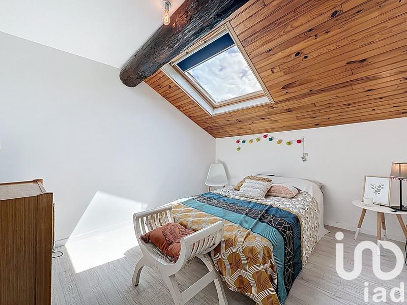 Maison - 157 m² - 9 pièces