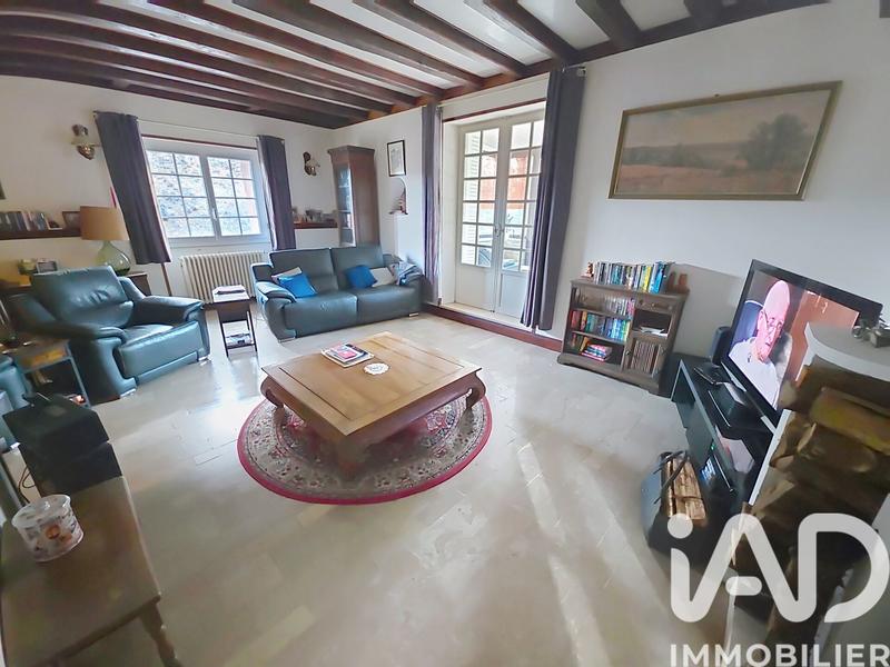 Maison - 290 m² - 8 pièces