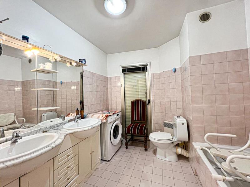 Appartement - 96 m² - 3 pièces