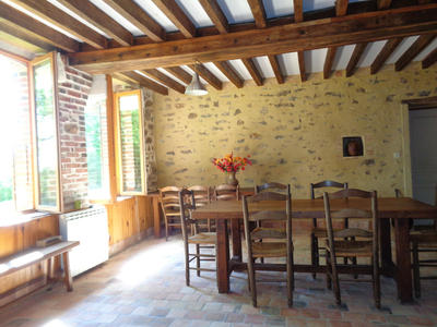 Maison - 220 m² - 11 pièces