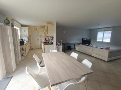 Maison - 82 m² - 3 pièces