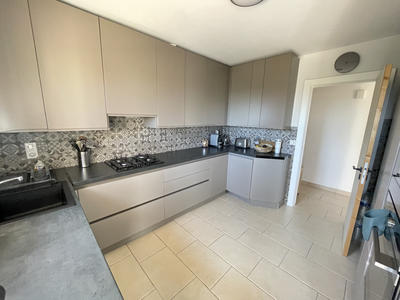 Villa - 170 m² - 9 pièces