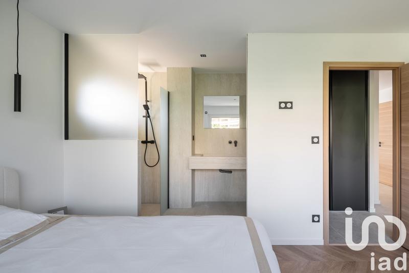 Appartement - 86 m² - 3 pièces