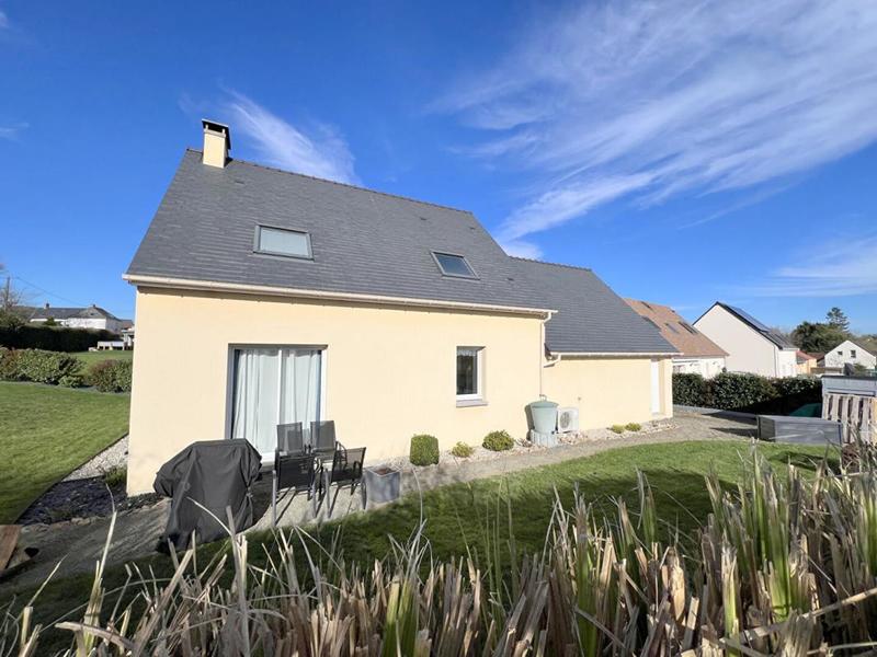 Maison - 120 m² - 4 pièces