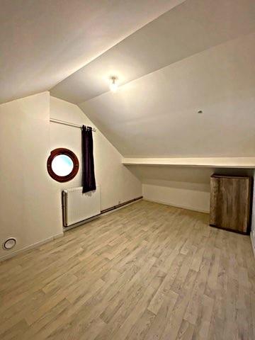 Maison - 64 m² - 5 pièces