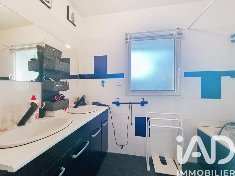 Maison - 98 m² - 5 pièces