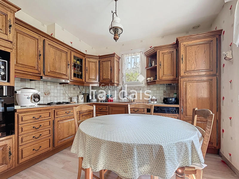 Maison - 151 m² - 6 pièces