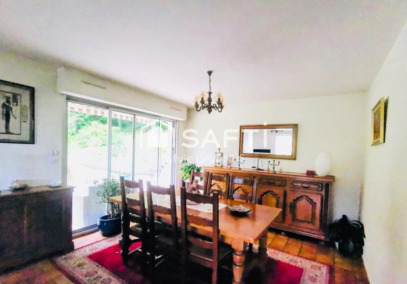 Maison - 147 m² - 7 pièces