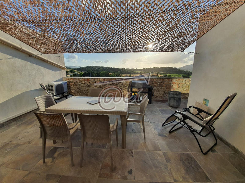 Maison - 199 m² - 5 pièces