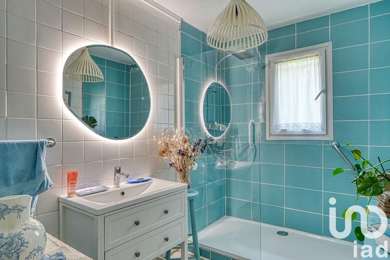 Maison - 187 m² - 5 pièces