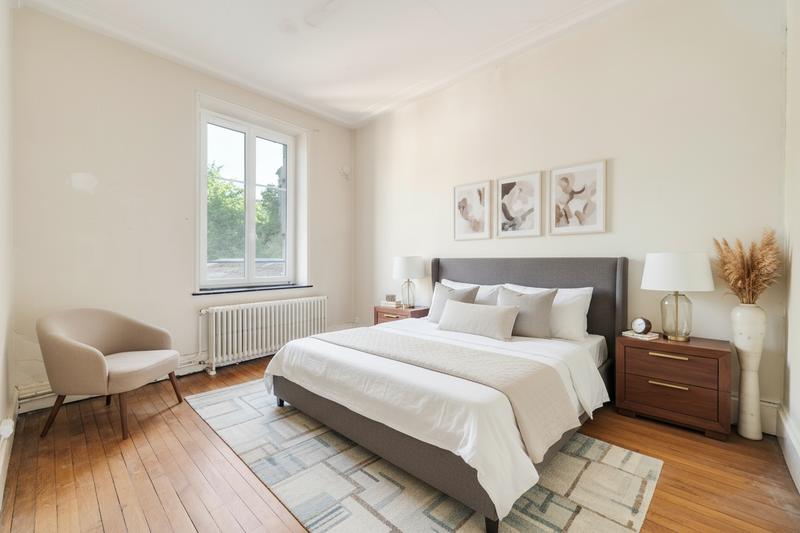 Maison - 270 m² - 11 pièces