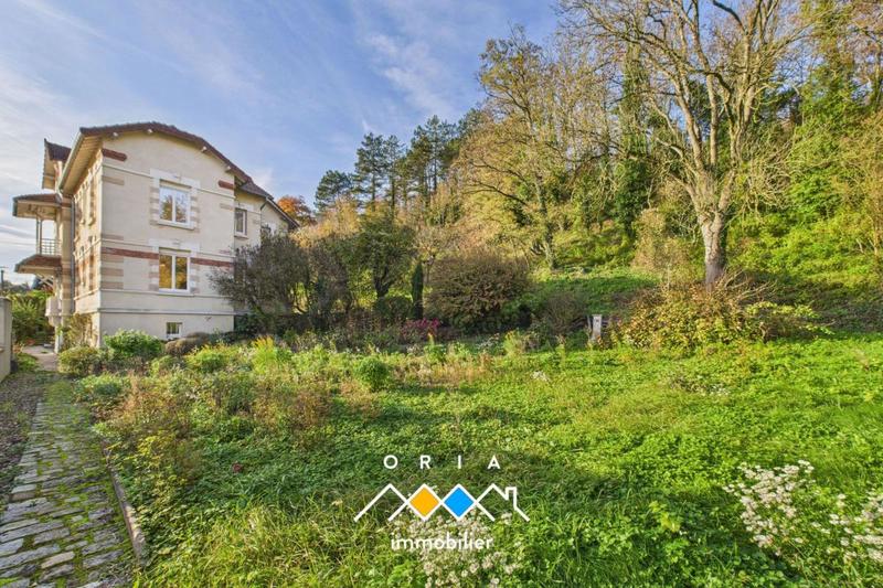 Maison de maîtres - 196 m² - 8 pièces