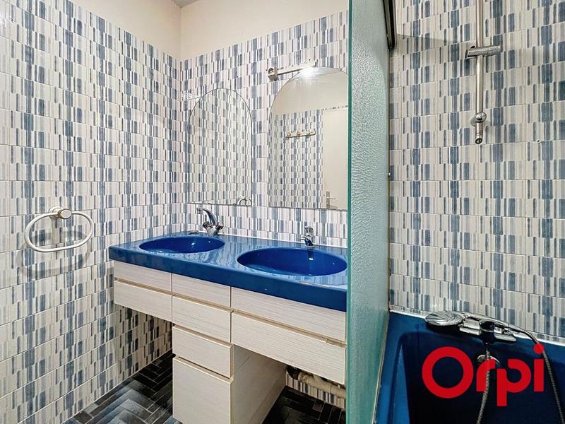 Appartement - 72 m² - 4 pièces