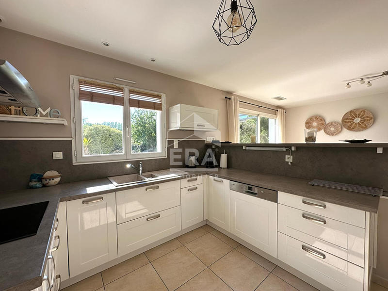 Maison - 134 m² - 6 pièces