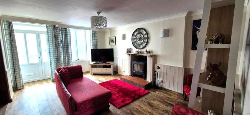 Maison de village - 164 m² - 9 pièces