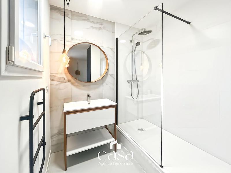 Appartement - 150 m² - 7 pièces