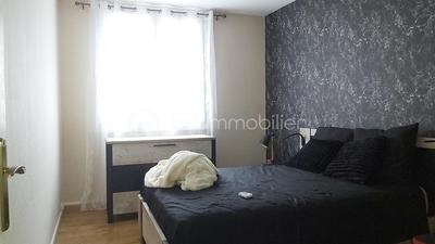 Appartement - 81 m² - 5 pièces