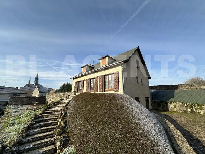 Maison - 139 m² - 5 pièces