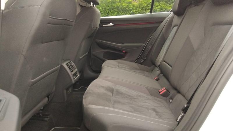 Volkswagen Golf VIII 1.5 eTSI 150 Mild Hybrid Dsg7 Style 1st