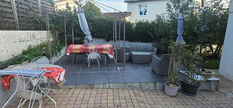 Maison - 184 m² - 5 pièces