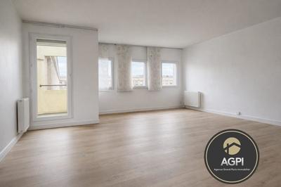 Appartement - 87 m² - 4 pièces