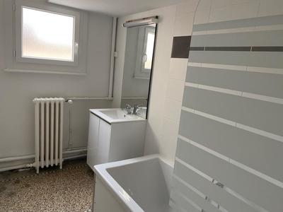 Appartement - 79 m² - 3 pièces