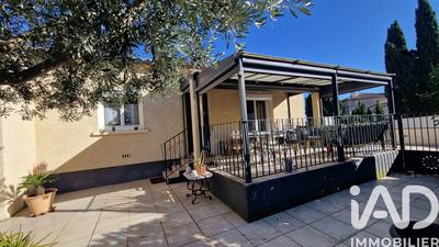 Maison - 90 m² - 5 pièces