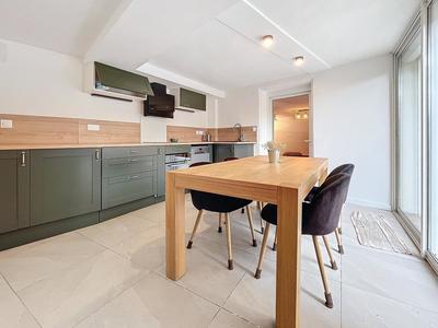 Appartement - 124 m² - 4 pièces