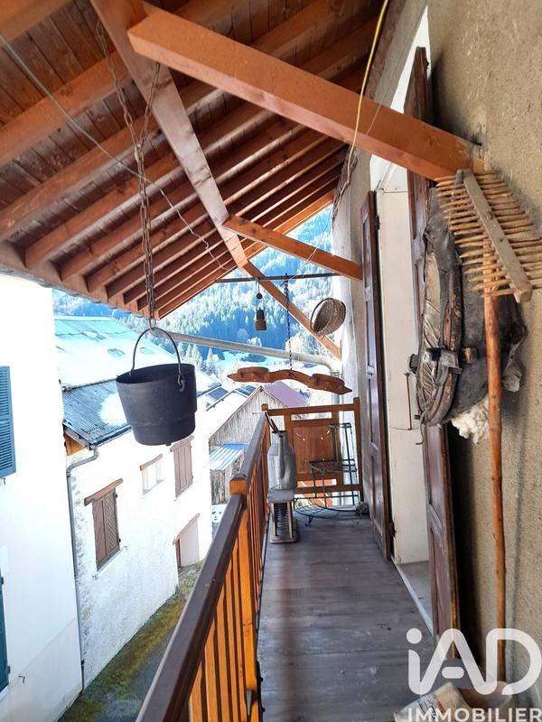 Maison de village - 91 m² - 4 pièces