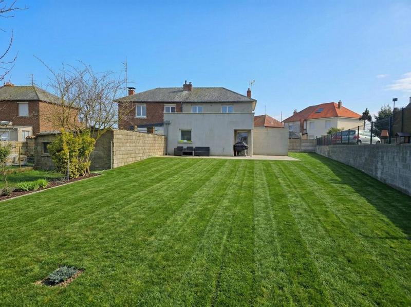 Maison - 109 m² - 5 pièces